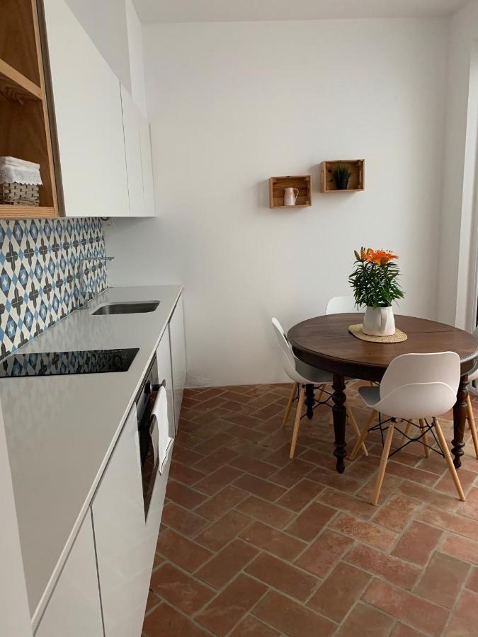 Stylish Townhouse With Gallery In The Heart Of Tavira For Two Extérieur photo
