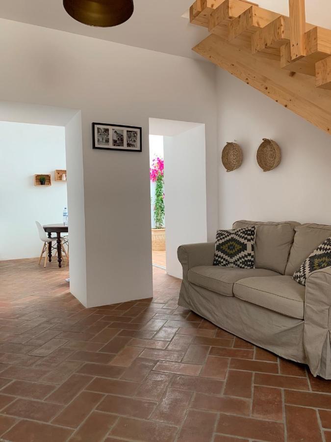 Stylish Townhouse With Gallery In The Heart Of Tavira For Two Extérieur photo
